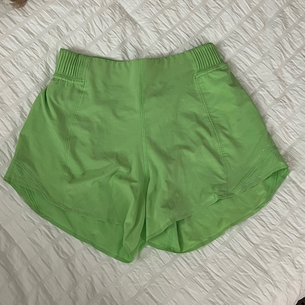 Lululemon hotty hot limited edition 
4 inch 
size 4